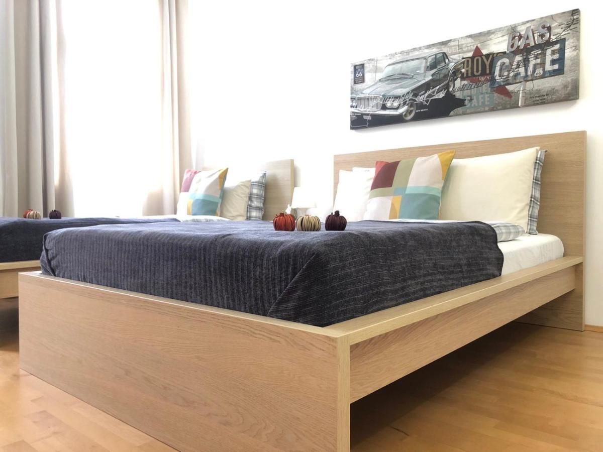New, Bright Apartment Near The Metro! Viena Exterior foto